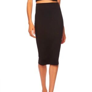 Leith Classic Black Pencil Skirt